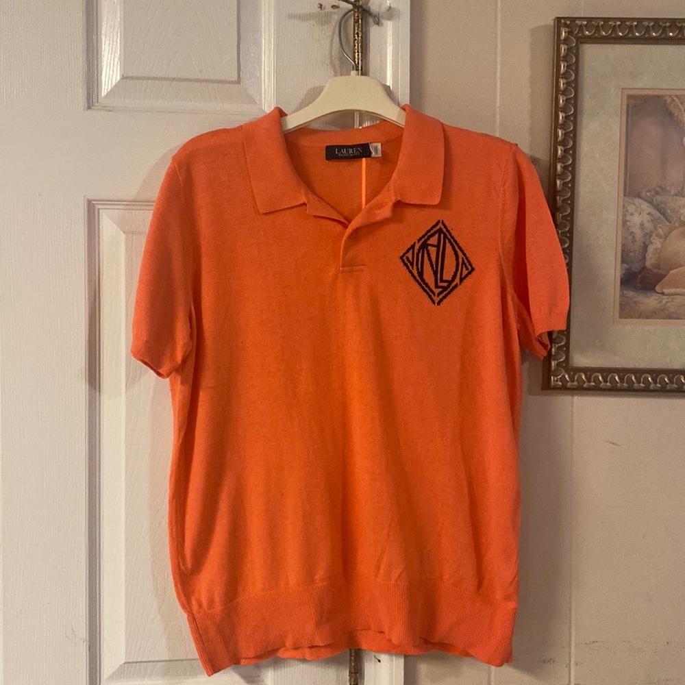 monogram, short sleeve sweater size 1X. Excellent condition.